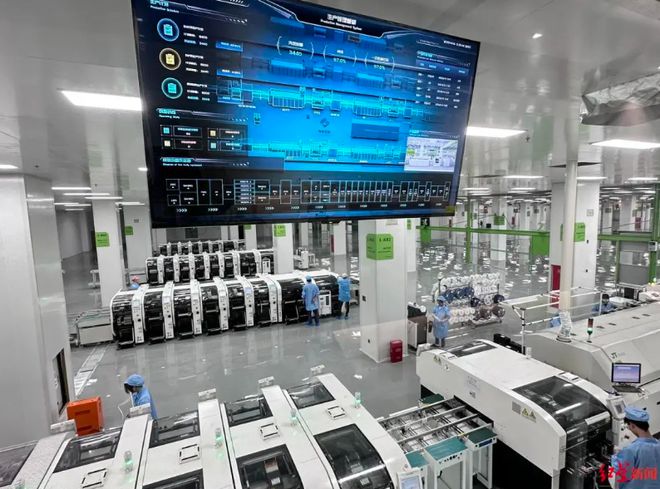 西南地區(qū)最大5G全連接工廠正式投產(chǎn)，開啟智能制造新紀(jì)元